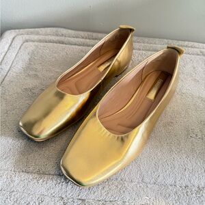 Franco Sarto Women's Ariel Metallic Gold Flats Size 8